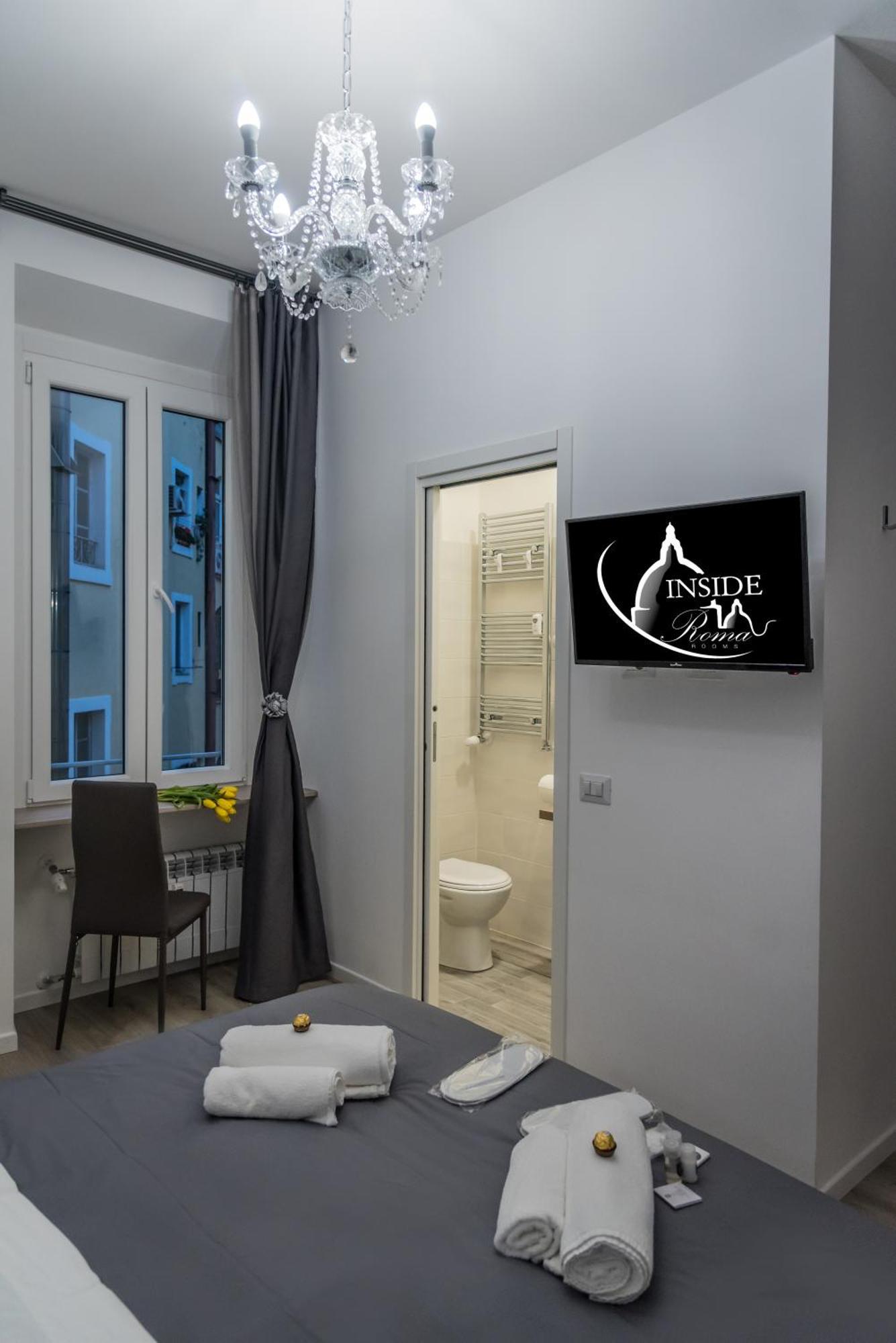 Inside Roma Rooms Экстерьер фото